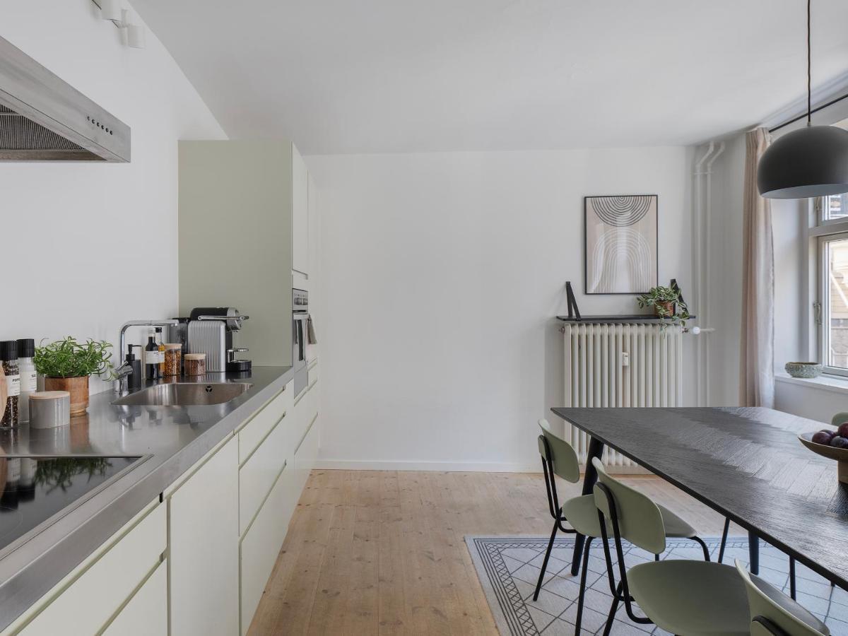 Sanders Main - Popular Two-Bedroom Duplex Apartment Next To Magical Nyhavn Copenhague Extérieur photo